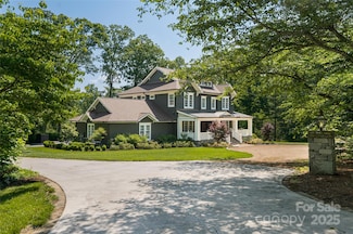 1 Cedar Chine, Asheville, NC 28803