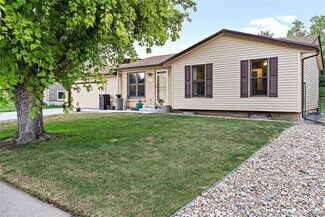 17944 E Iowa Dr, Aurora, CO 80017