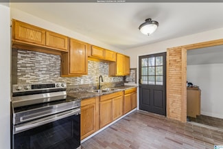 5800 Court q, Birmingham, AL 35228