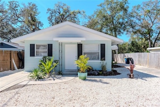 1332 Tioga Ave, Clearwater, FL 33756