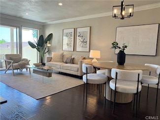 3845 Farquhar Ave Unit 212, Los Alamitos, CA 90720