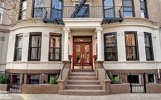 466 15th St Unit 3, Brooklyn, NY 11215