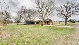 604 Oates Rd, Palmer, TX 75152