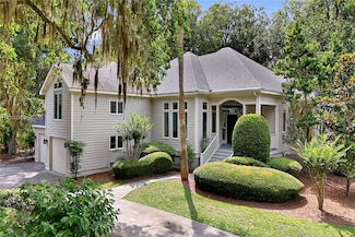 2 Cottage Ct, Hilton Head, SC 29928