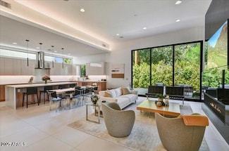 100 W Northern Ave Unit 8, Phoenix, AZ 85021