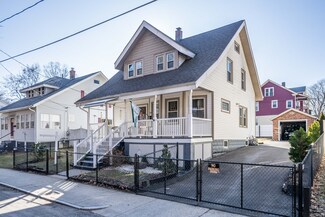26 Byron St, Springfield, MA 01109