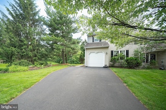 1101 Oxford Cir, Lansdale, PA 19446