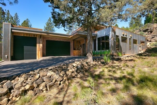 19476 SW Century Dr Unit 1 & 2, Bend, OR 97702