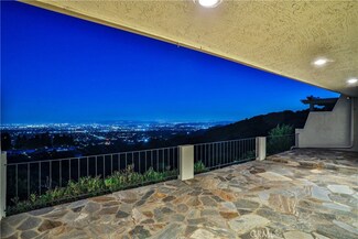 818 W Highpoint Dr, Claremont, CA 91711