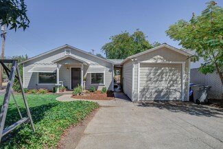1515 Mesa St, Redding, CA 96001