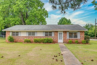 6057 Hinchcliff Rd, Montgomery, AL 36117
