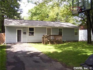 234 Mckinley St, Minoa, NY 13116