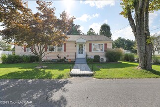 224 Howard St, Stroudsburg, PA 18360