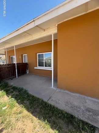 323 Singh St, El Paso, TX 79907