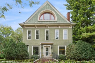 634 Sheridan Rd, Evanston, IL 60202