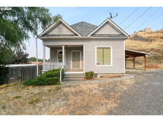 516 SW 9th St, Pendleton, OR 97801