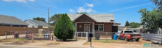 1208 W 12th St, Clovis, NM 88101