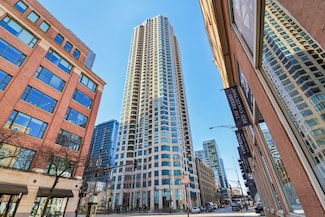 400 N La Salle Dr Unit 2903, Chicago, IL 60654