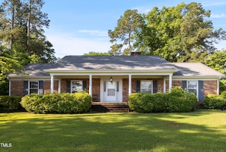 411 W Killiegrey St, Lillington, NC 27546