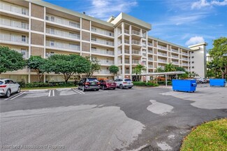 3100 N Course Ln, Pompano Beach, FL 33069