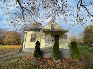 9167 Grandmont Ave, Detroit, MI 48228