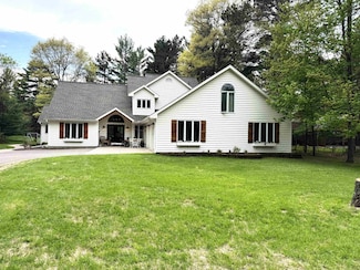7367 Timber Ct, Minocqua, WI 54548