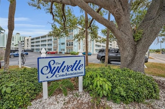 300 64th Ave Unit 318, Saint Pete Beach, FL 33706