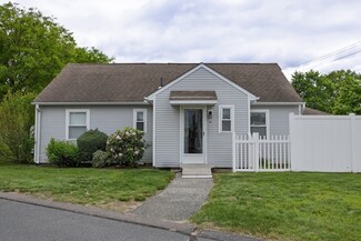 61 Outer Dr Unit 61, Chicopee, MA 01022