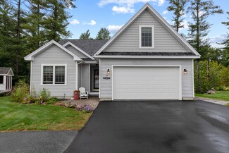 9 Samantha Dr Unit 19, Gorham, ME 04038