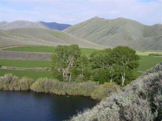 700 Democrat Gulch Rd, Hailey, ID 83333