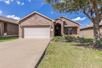 3025 Beaver Creek Dr, Fort Worth, TX 76177