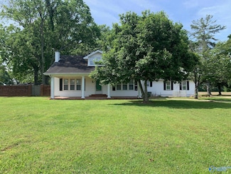 16200 New Cut Rd, Athens, AL 35611