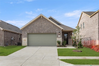 14125 Gallatin St, Pilot Point, TX 76258