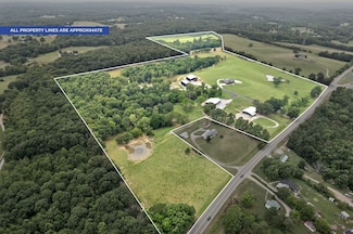 4420 Highway 48, Cumberland Furnace, TN 37051