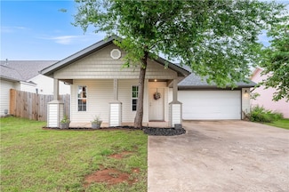 934 S 24th St, Rogers, AR 72758