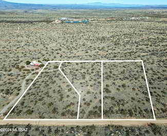 3.3 AC W Linda Vista Rd Unit 1-3, Oracle, AZ 85623