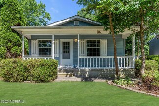 312 Falcon Dr, Little Egg Harbor Township, NJ 08087