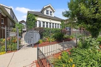 2540 N Ridgeway Ave, Chicago, IL 60647