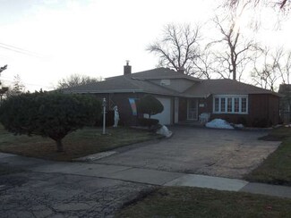 4646 Clausen Ave, Western Springs, IL 60558