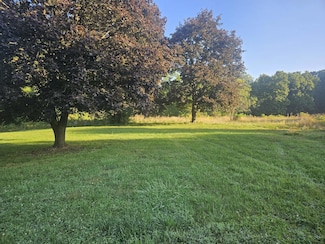 195 W Mcclung Rd, La Porte, IN 46350