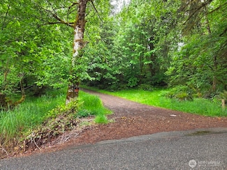 674 Mill Creek Rd, Longview, WA 98632