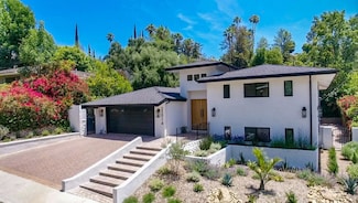 22914 Gershwin Dr, Woodland Hills, CA 91364