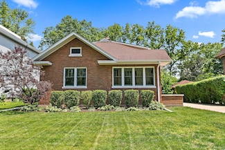 610 S 3rd St, Dekalb, IL 60115
