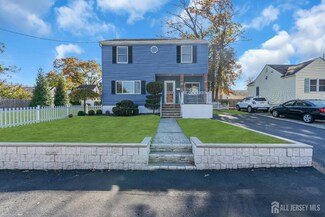 863 Brookside Ave, Keyport, NJ 07735