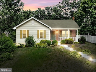 227 N Main St, York New Salem, PA 17371