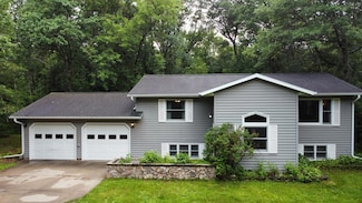 16087 Birch Ln, Brainerd, MN 56401