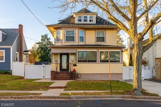 106 W Gibbons St, Linden, NJ 07036