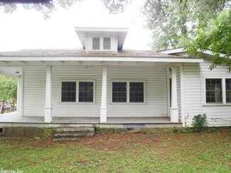 409 Maple St, Pangburn, AR 72121