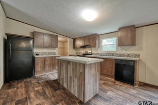 17246 Aspenwood, Lindale, TX 75771