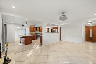 10685 Ledeen Dr, Sylmar, CA 91342